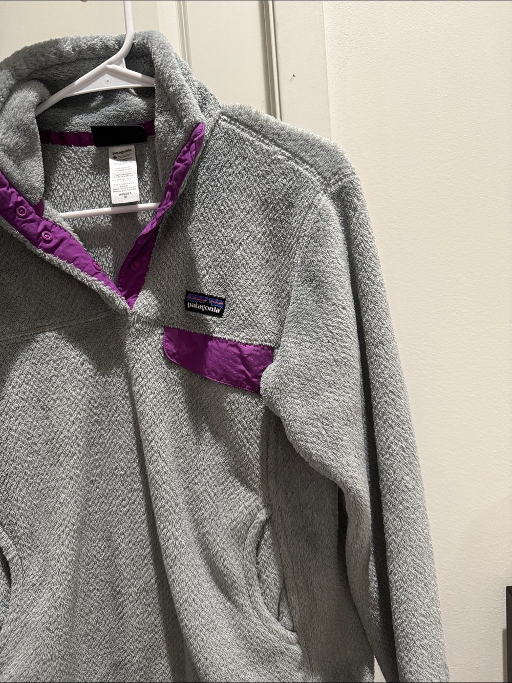 Patagonia Gray Fleece Pullover with Purple Accents